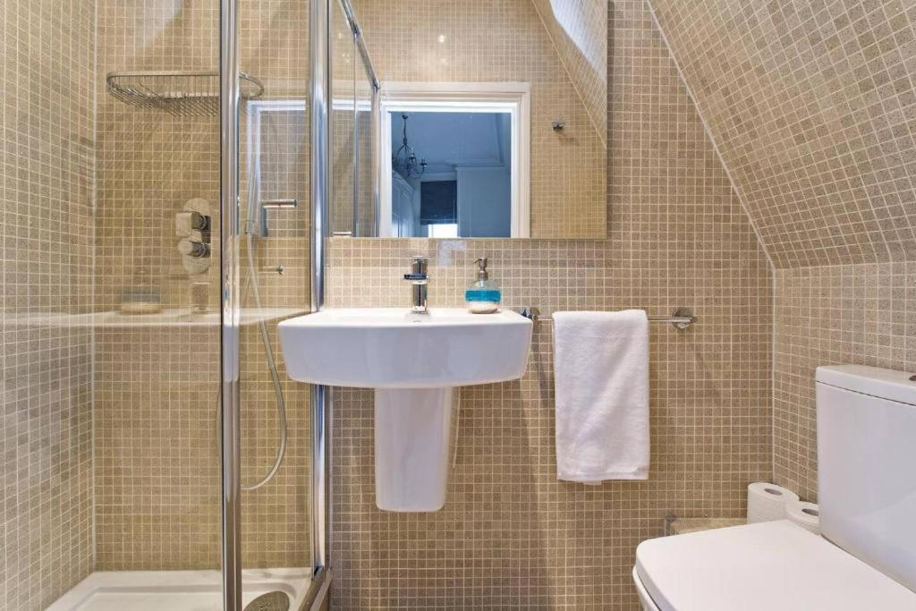 Stylish London Getaway In The Heart Of The City Bagian luar foto